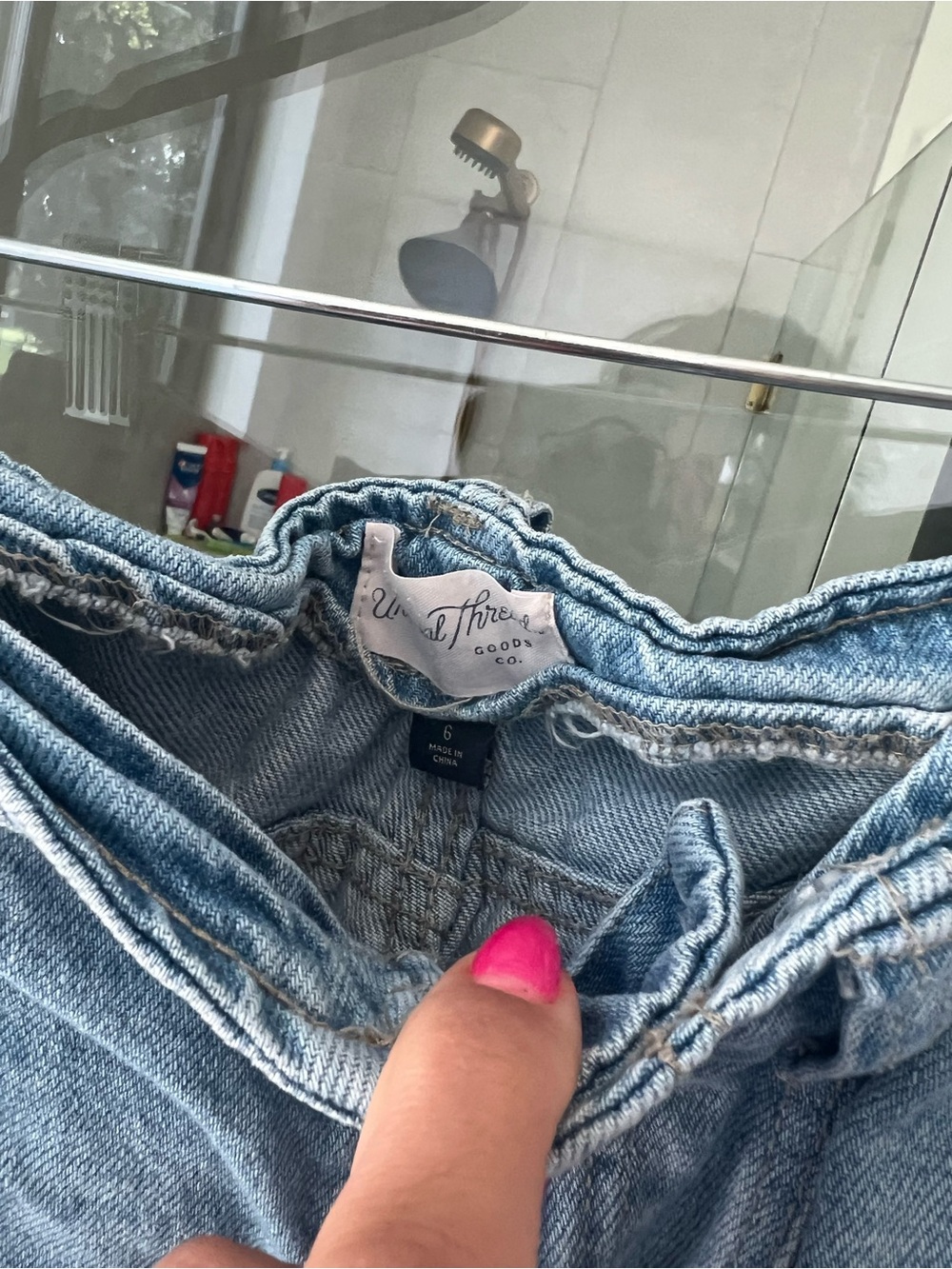 Universal Thread Barrel Ankle Jeans - Picture 2 of 6